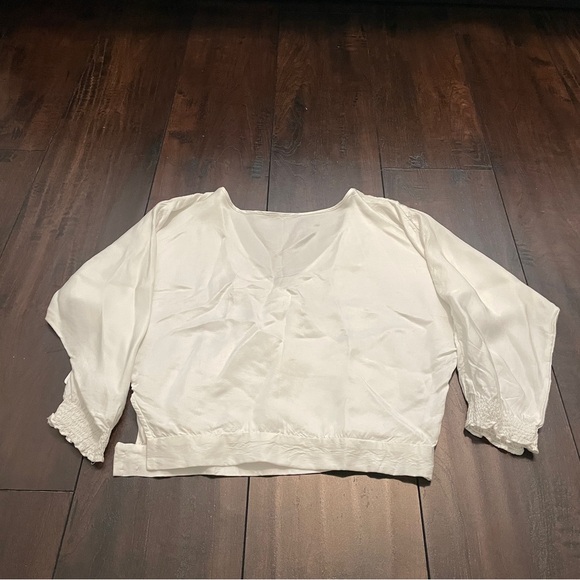 aritzia babaton welsch blouse - Picture 5 of 10